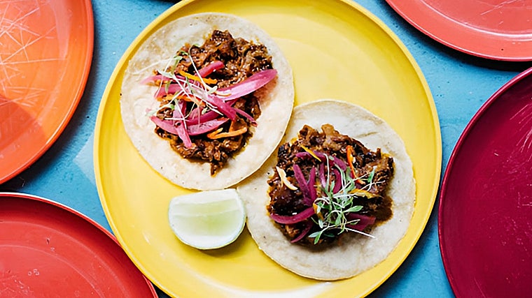 Tacos de Mano de Santo en Sevilla