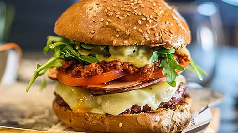 Tundra Fusion Burger también se cuela en nuestra lista de mejores hamburgueserías de Málaga