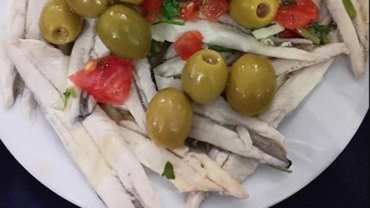 Boquerones en vinagre de taberna restaurante Biarritz