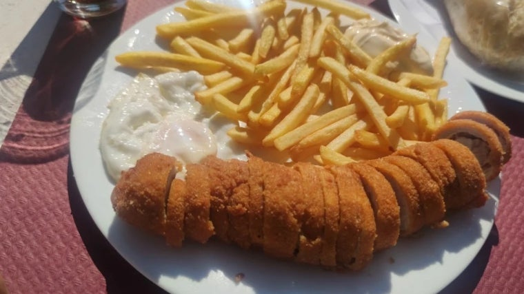 Flamenquín de Cafe-Bar Curioso en el barrio Parque Cruz Conde de Córdoba