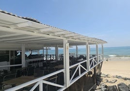 Chiringuitos y beach clubs recientes para disfrutar de la costa andaluza