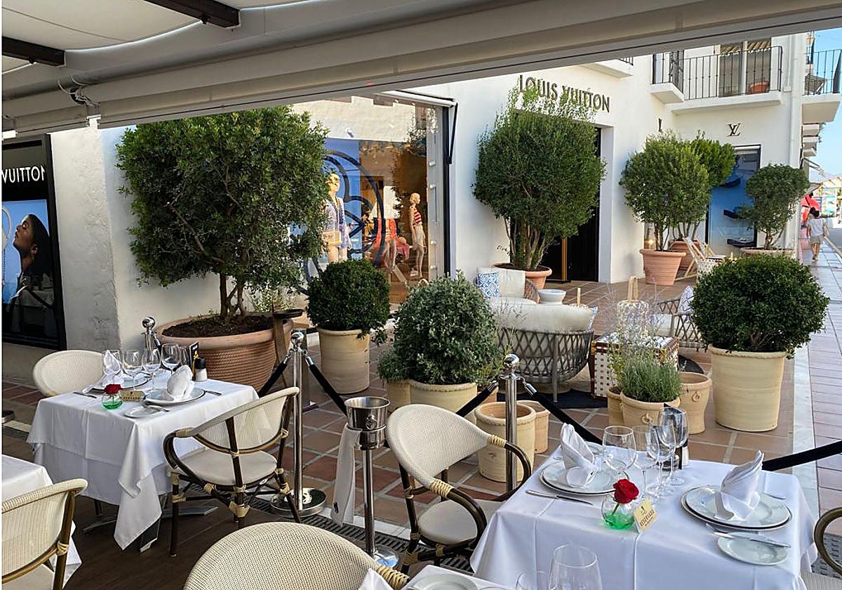 Marbella es uno de los destinos turísticos más demandados de la Costa del Sol y desde GURMÉ Málaga desvelamos los mejores sitios para comer en Puerto Banús