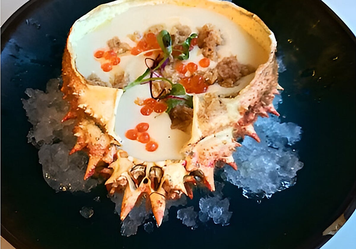 Uno de los platos de El corral del Agua, en el barrio de Santa Cruz, en Sevilla