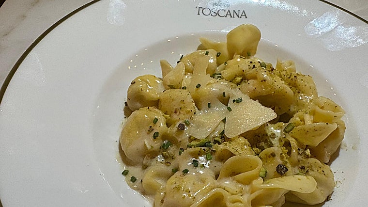 Saccheti rellenos de pera dulce y gorgonzola en el nuevo restaurante de Voltereta en Córdoba