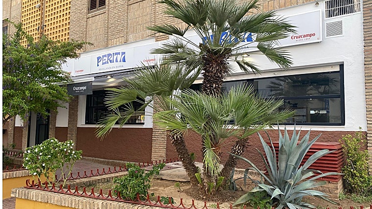 Fachada de Bar Perita en San Julián