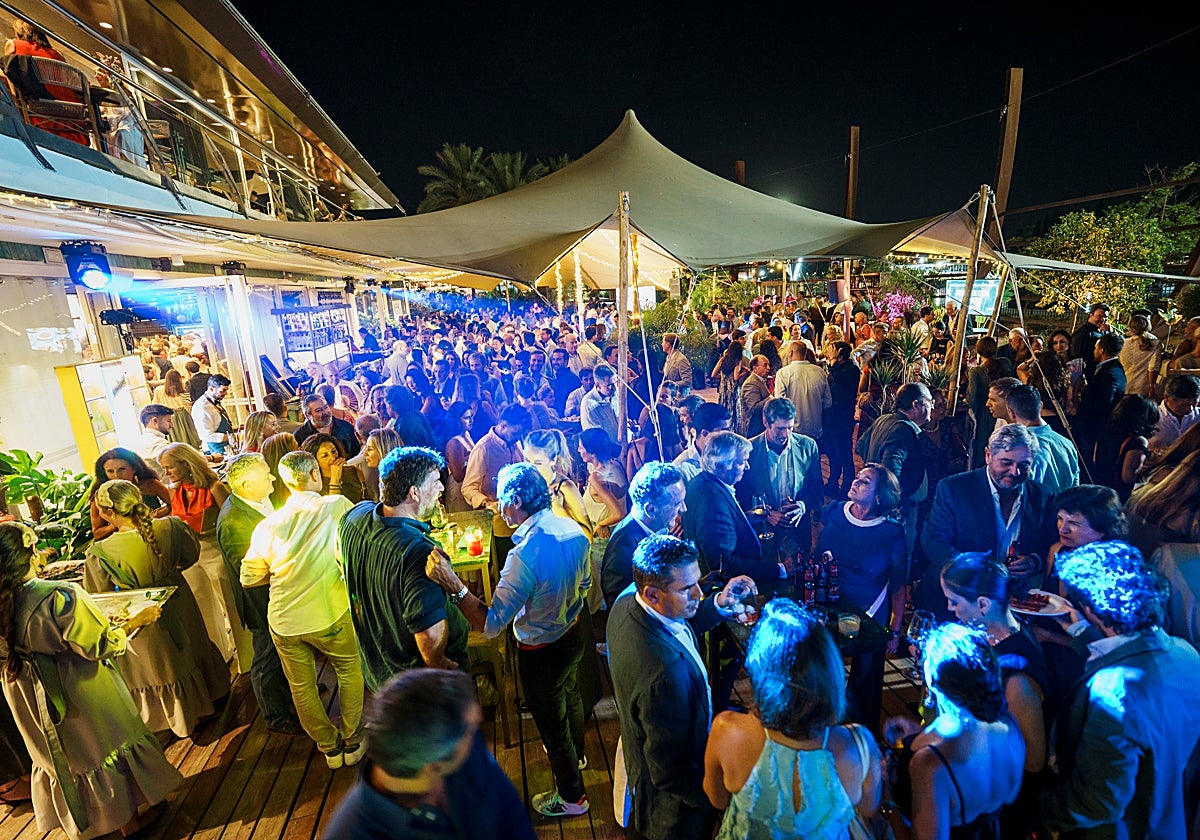 Ambiente en la inauguración