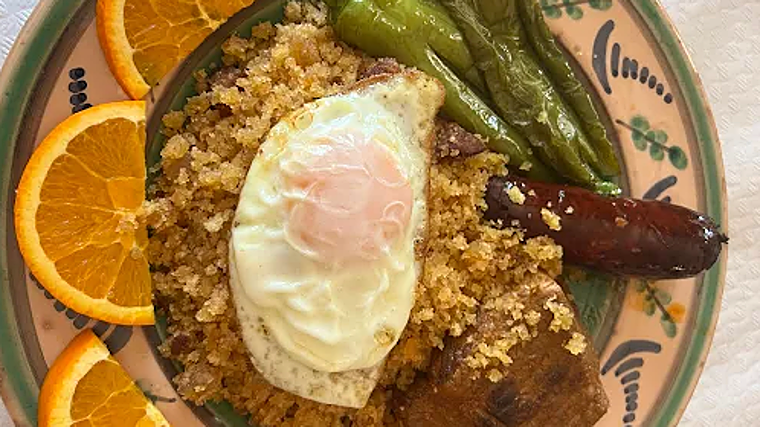 Migas del restaurante Atalaya en Comares