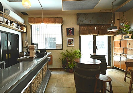 Imagen secundaria 1 - Interior de El patio by Puma bar