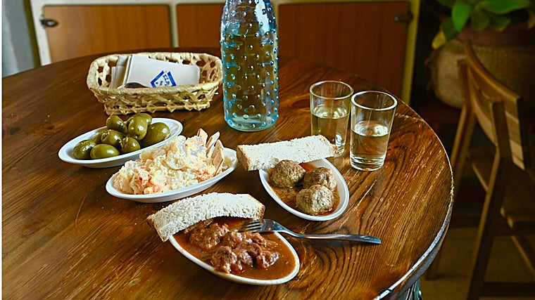 El patio by El Puma: un bar dentro de un bar en la calle Relator