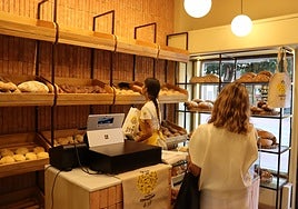 La Esencia aterriza en Los Remedios con un nuevo despacho de pan