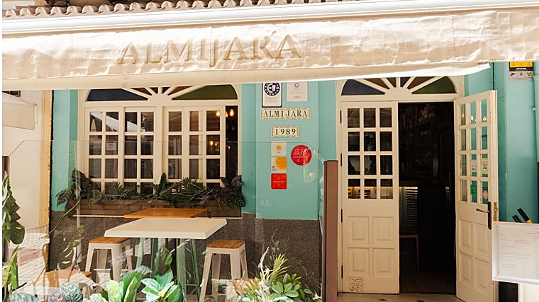 Fachada de Almijara, en El Perchel