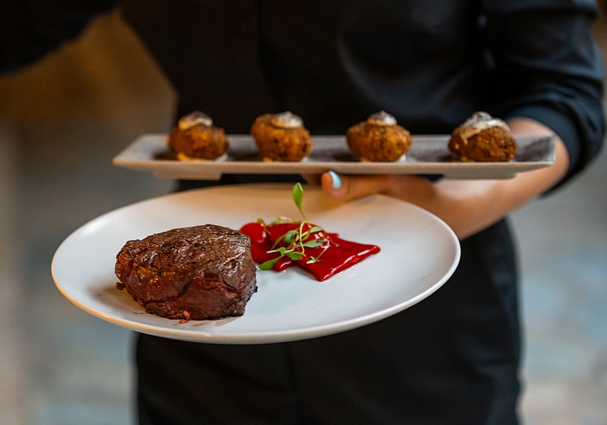 El restaurante marbellí se mantendrá abierto durante las cenas de los fines de semana de octubre