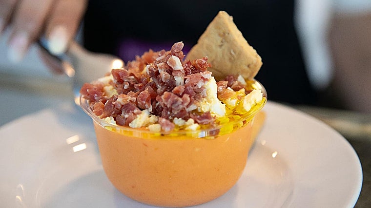 Un salmorejo clásico de la Salmoreteca