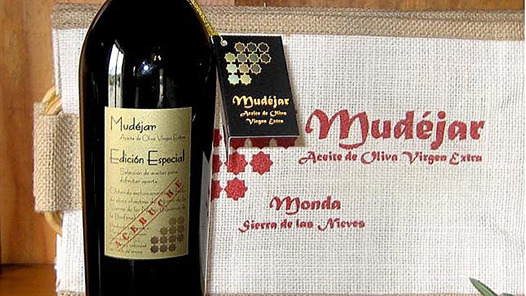 Los mejores aceites de oliva de Málaga: un recorrido por los AOVEs más singulares de la provincia