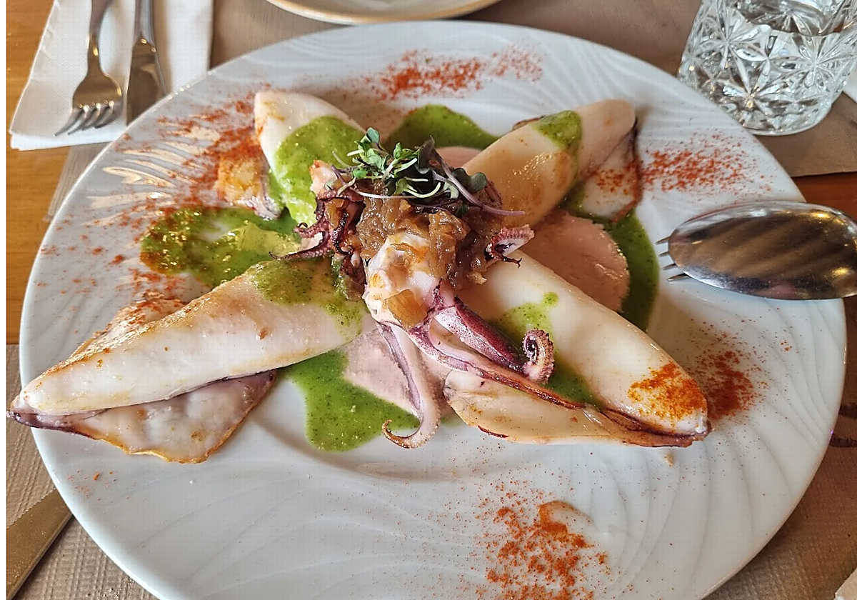 Tasca Ramos en un restaurante de Los Palacios especializado en cocina tradicional