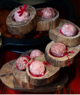 Imagen secundaria 2 - Yuanlaosi: el primer restaurante de hot pot chino llega al centro de Sevilla