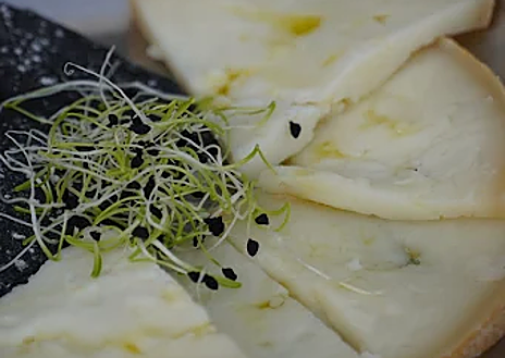 Imagen secundaria 1 - Platos de La Chulapa