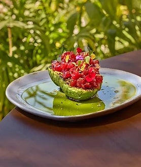 Imagen secundaria 2 - Entrantes de  Mar de Sazzon en Estepona, Málaga