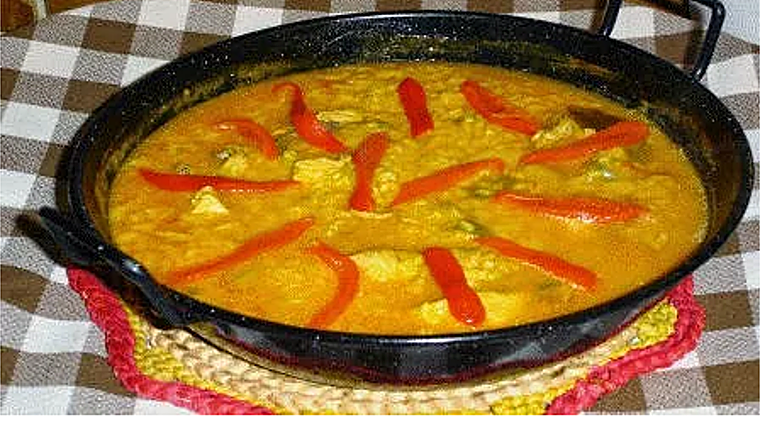Arroz caldoso, uno de los guisos que pueden probarse en Venta Cueva del Gato