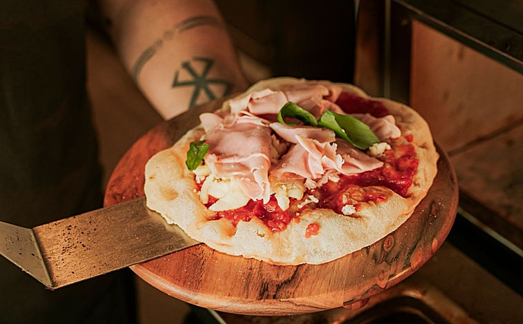 Imagen principal - Algunas de las pizzas de Pizzetari