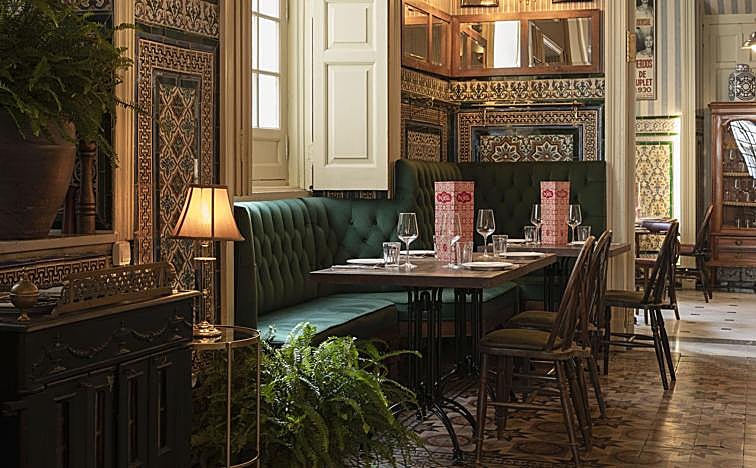 Imagen principal - Casa Inquieta abre para darle una nueva vida a la Taberna del Alabardero con restaurante, tablao flamenco y terraza rooftop