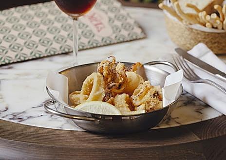 Imagen secundaria 1 - Casa Inquieta abre para darle una nueva vida a la Taberna del Alabardero con restaurante, tablao flamenco y terraza rooftop