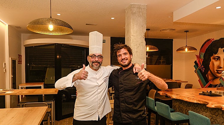 Iván Valero (Ivantxu Espacio Bistronómico) y Javier Fabo (Amara)