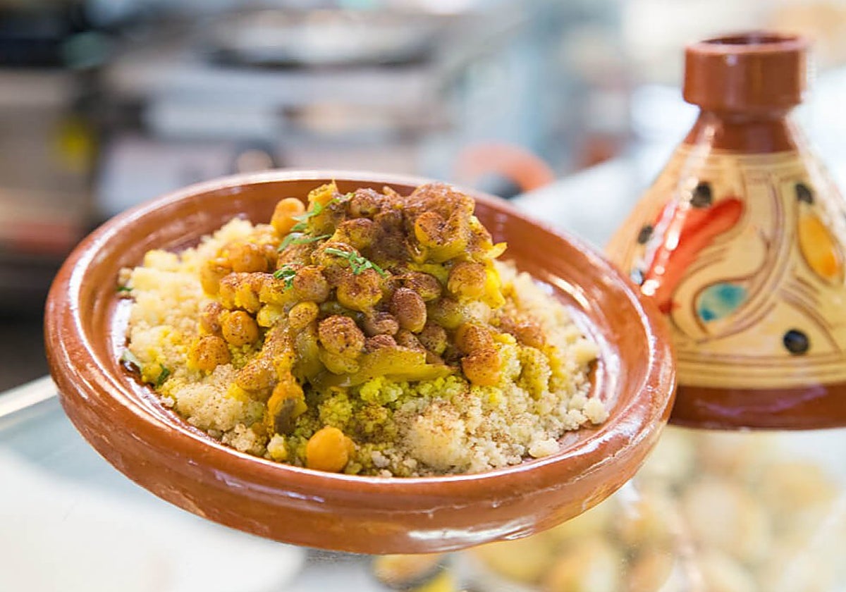 El Mercado Victoria de Córdoba cuenta con un puesto de comida marroquí, Bocaito Andalusí Halal