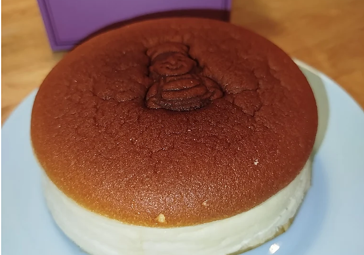 Cotton cheesecake (o tarta de queso esponjosa) de Mokomo, una receta dulce japonesa que acaba de aterrizar en el centro de Málaga