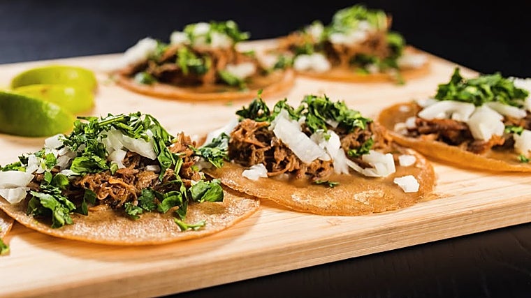 Tacos premiados como «mejor taco de Andalucía» de Tekila Tomares