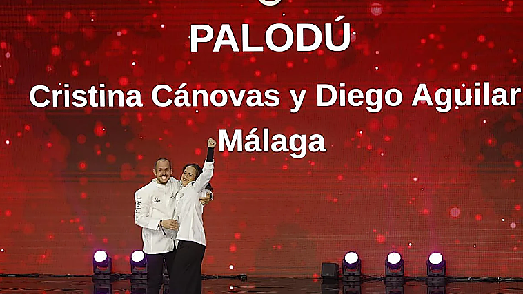 Cristina Cánovas y Diego Aguilar, chefs y propietarios del restaurante Palodú, en Málaga, que acaba de conseguir su primera estrella Michelin