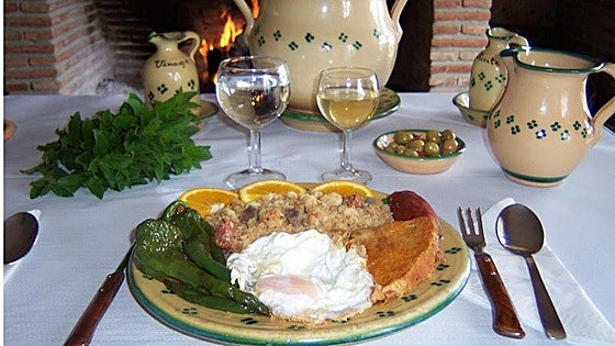 Ventas y restaurantes con chimenea en la provincia de Málaga para refugiarse en invierno