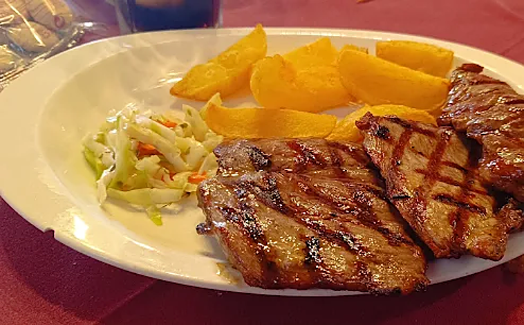 Imagem principal - Mais pratos da Bodegas Simeon