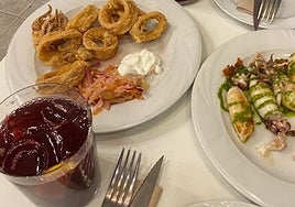 Variedad de platos en el Bar Gloria de Córdoba