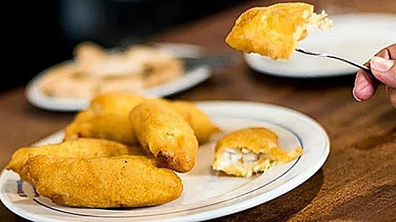 Dónde comer pavías de bacalao en Sevilla: el top 5 de los bares a los que tienes que ir