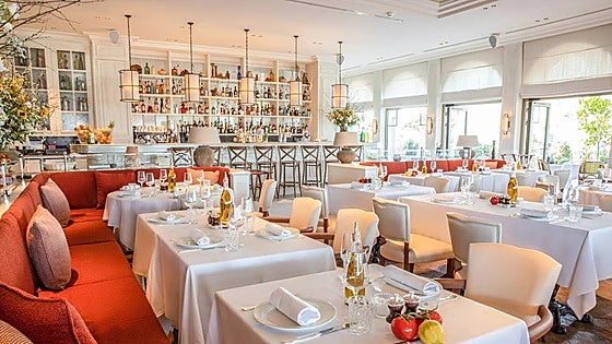 La Petite Maison lleva el sabor de la Riviera Francesa a Marbella