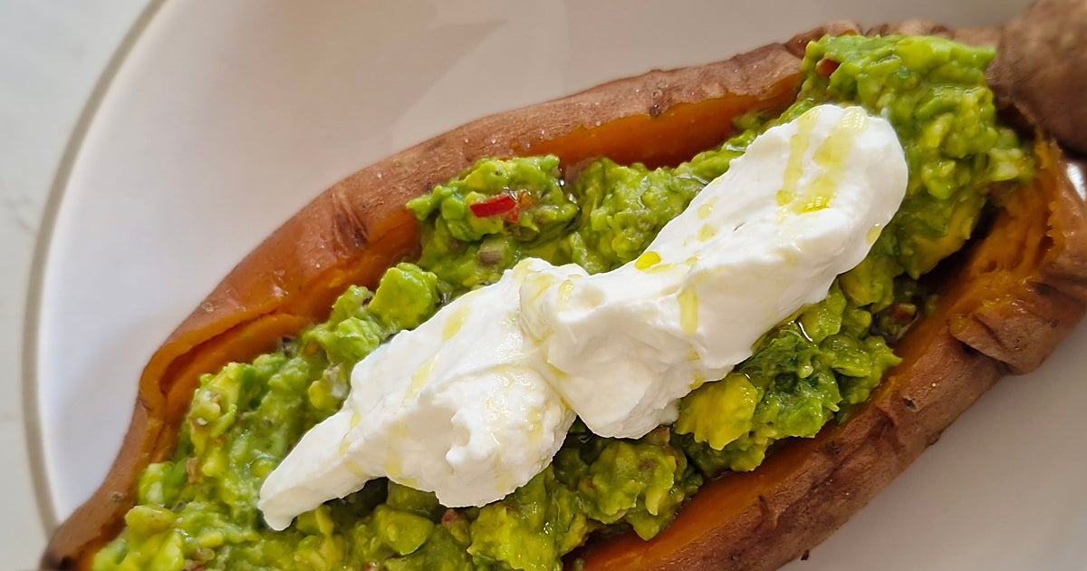 Batatas con guacamole casero