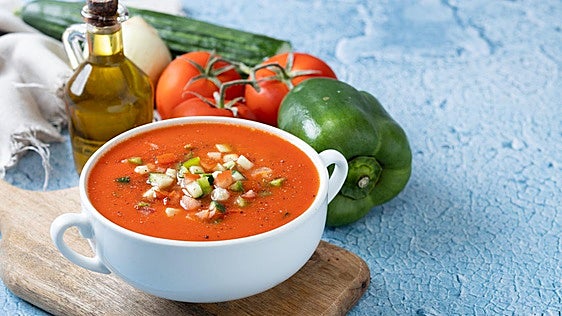 Jordi Cruz, chef Michelin: «Para que el gazpacho no se repita hay que quitarle las semillas al pepino»