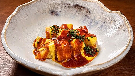 Las patatas bravas con las que La Caverna competirá en la final internacional ya se pueden probar en su restaurante