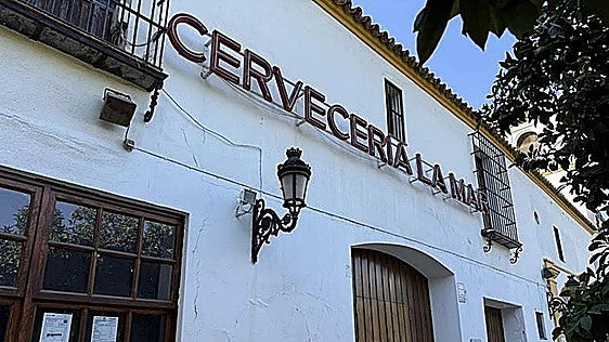 Mariscos Emilio mantendrá parte del local de la avenida de Coria para abrir una cervecería: «Cambiará la forma pero permanecerá lo más importante»