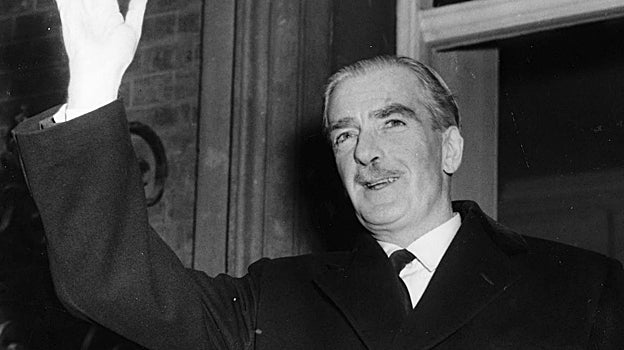 De Churchill a Truss: los 15 primeros ministros que ha visto pasar por Downing Street la reina Isabel II