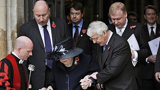 De Churchill a Truss: los 15 primeros ministros que ha visto pasar por Downing Street la reina Isabel II