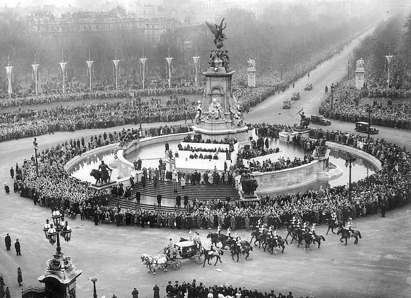 La carroza de los recién casados, tras la ceremonia