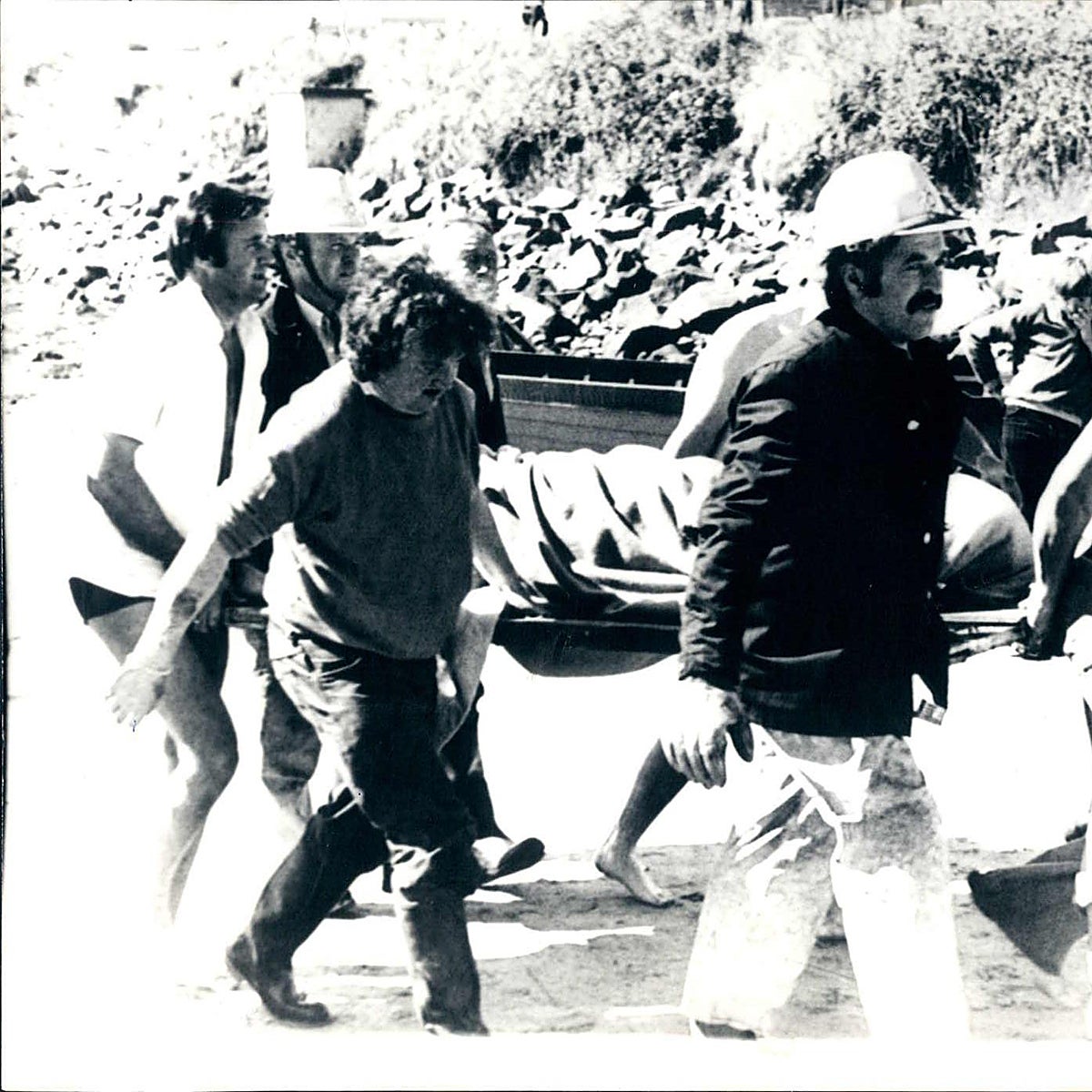 La bomba del IRA que «mutiló terriblemente» al mentor de Carlos III y cambió para siempre a Isabel II