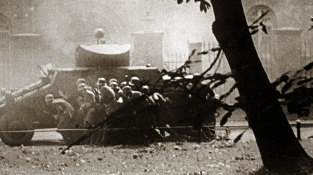 Asalto a la oficina de correos de Danzig, el 1 de septiembre de 1939, por unidades de las SS apoyadas por un vehículo blindado ADGZ