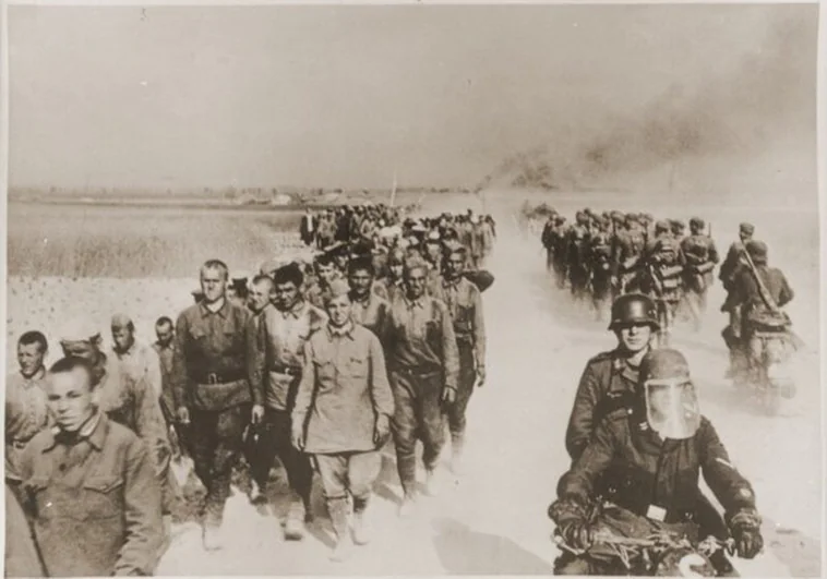 El récord más siniestro de Hitler en Kiev: los 660.000 prisioneros que hizo en un solo día