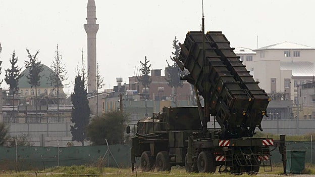 Holanda pasa el testigo en 2015 a España en el despliegue de una batería de misiles antiaéreos Patriot en Adana (sur de Turquía)