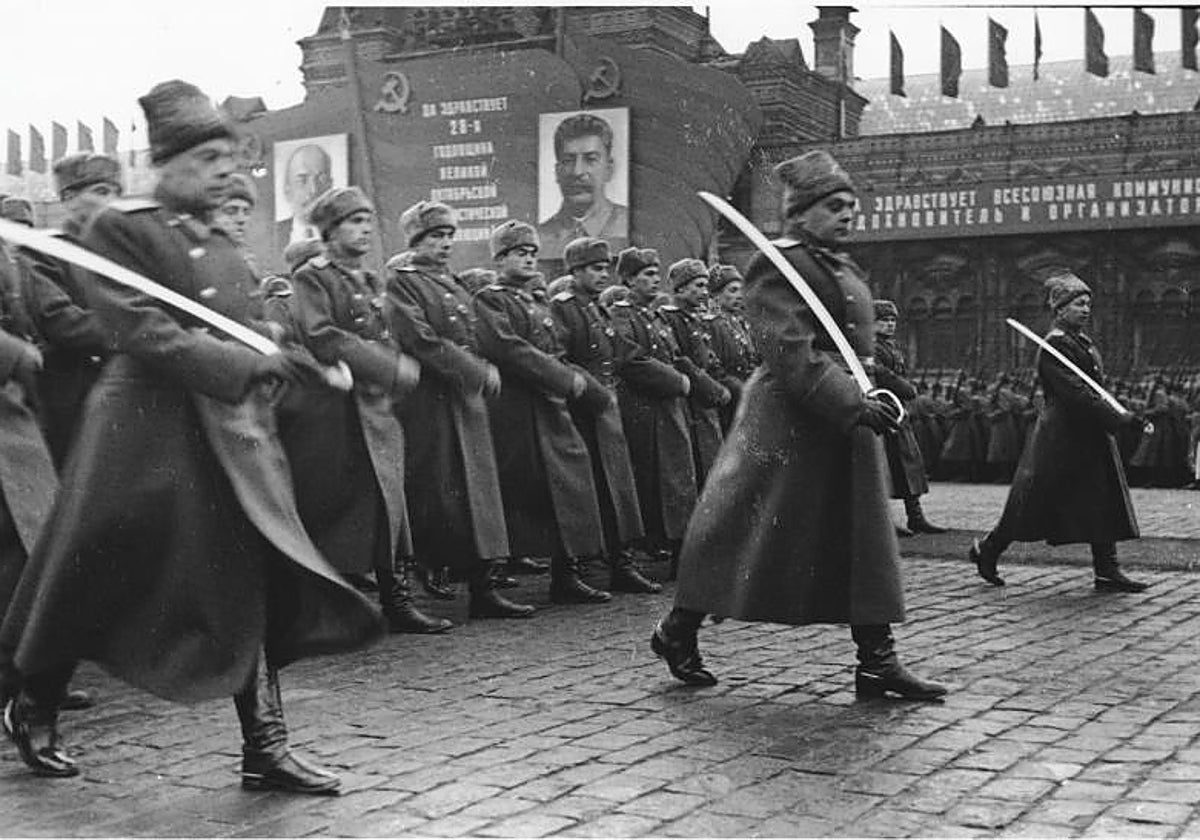 El primer desfile del Día de la Victoria, en Moscú, el 24 de junio de 1945