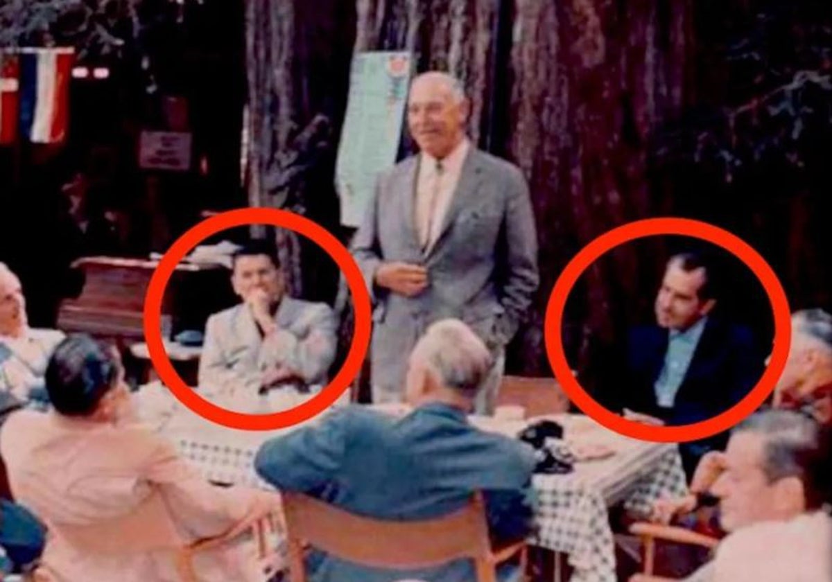 Los presidentes Reagan (izquierda) y Nixon (derecha), durante la reunión del Bohemian Grove de 1967