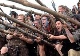 Las graves mentiras históricas que cometió Mel Gibson en 'Braveheart', el cine al servicio independentista
